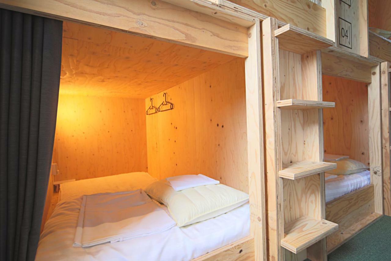 Travel&Book Hotel Hulatoncabin Takamatsu Eksteriør bilde